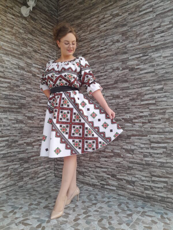 Rochie tradițională „Bianca”